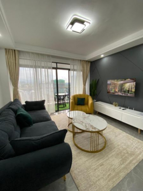 Rare Find Cozy 1bedroom with City Skyline views